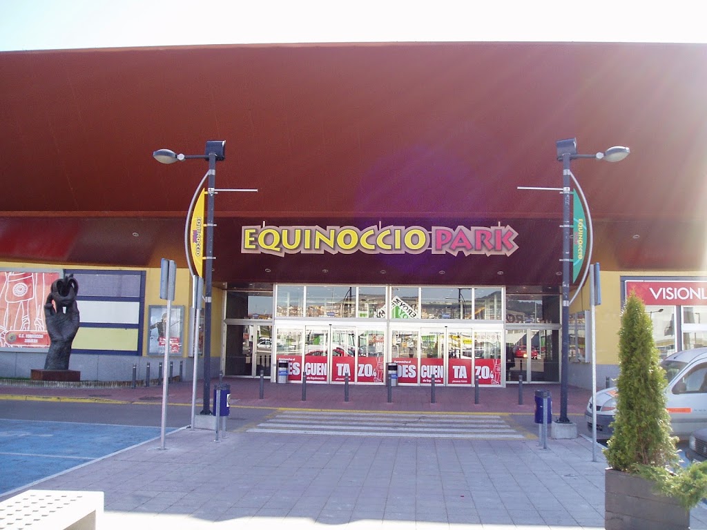 Parque Comercial y de Ocio Equinoccio Zaratan — Del propietario