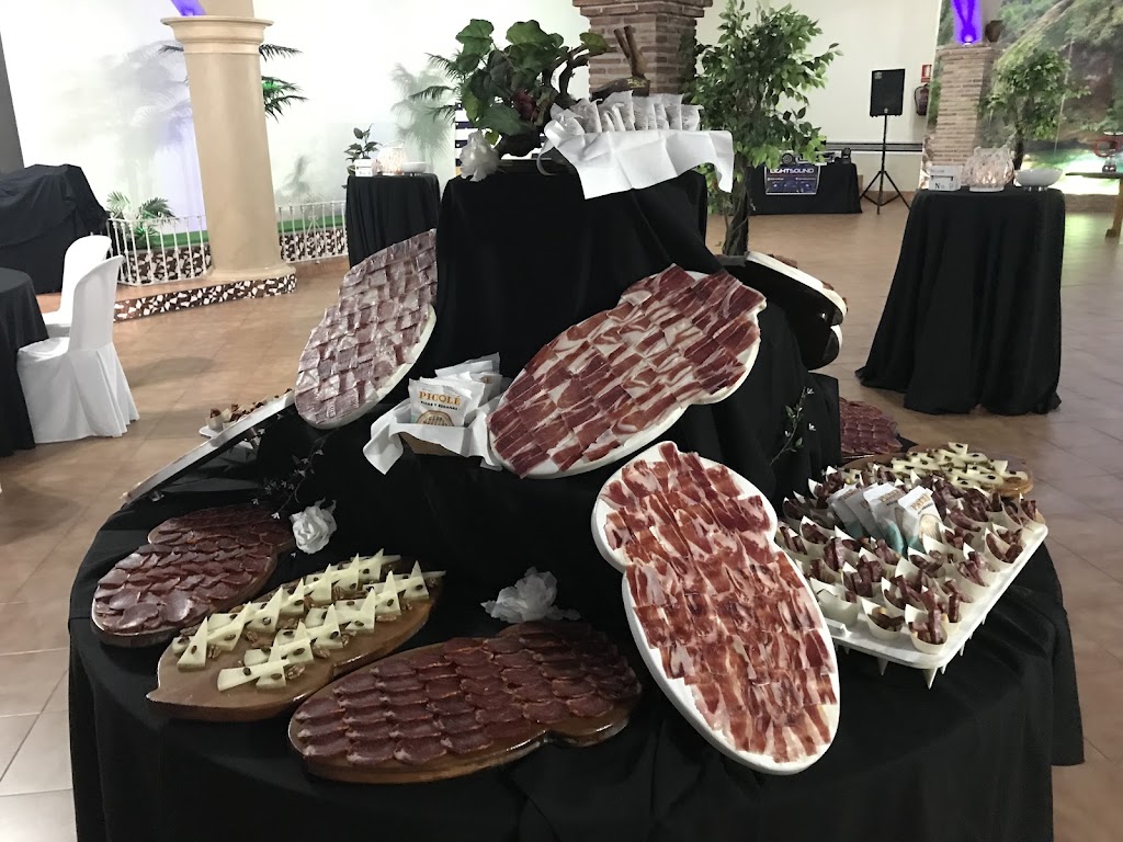 Grupo Venecia (Restaurante y Salones Venecia) — Comida y bebida