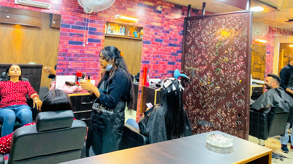 Signature Hair Studio A Unisex Salon