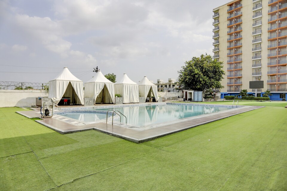 Hotel O Vikal Stay Near Gokulpuri Metro Station
