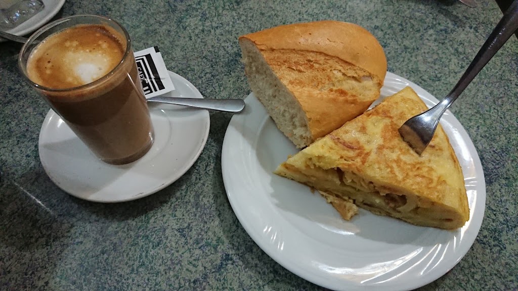 Cafeteria Almi — Cafe