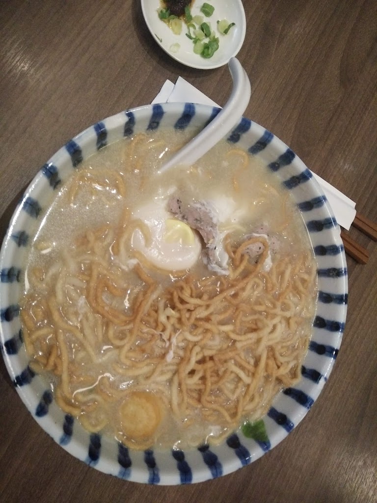 松霖鍋燒始府 SONGLIN NABEYAKI NOODLE 的照片