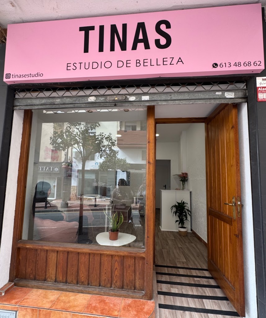 TINAS estudio de belleza — Exterior