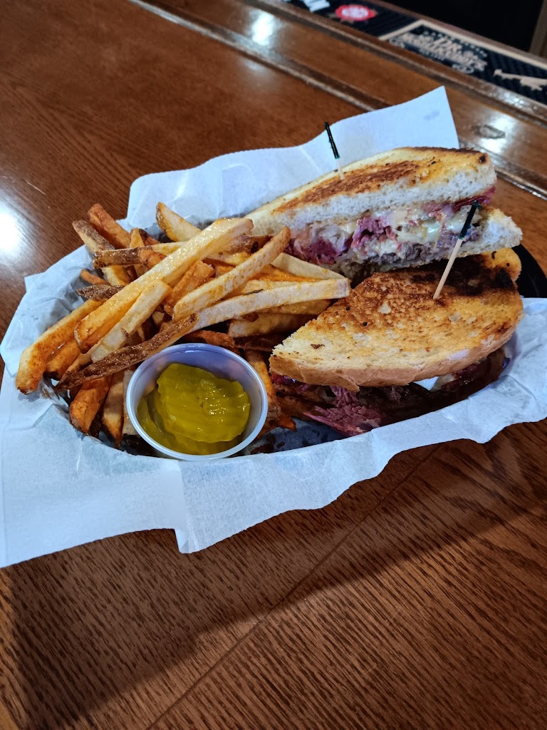  Eau Claire Billiards Bar & Grill