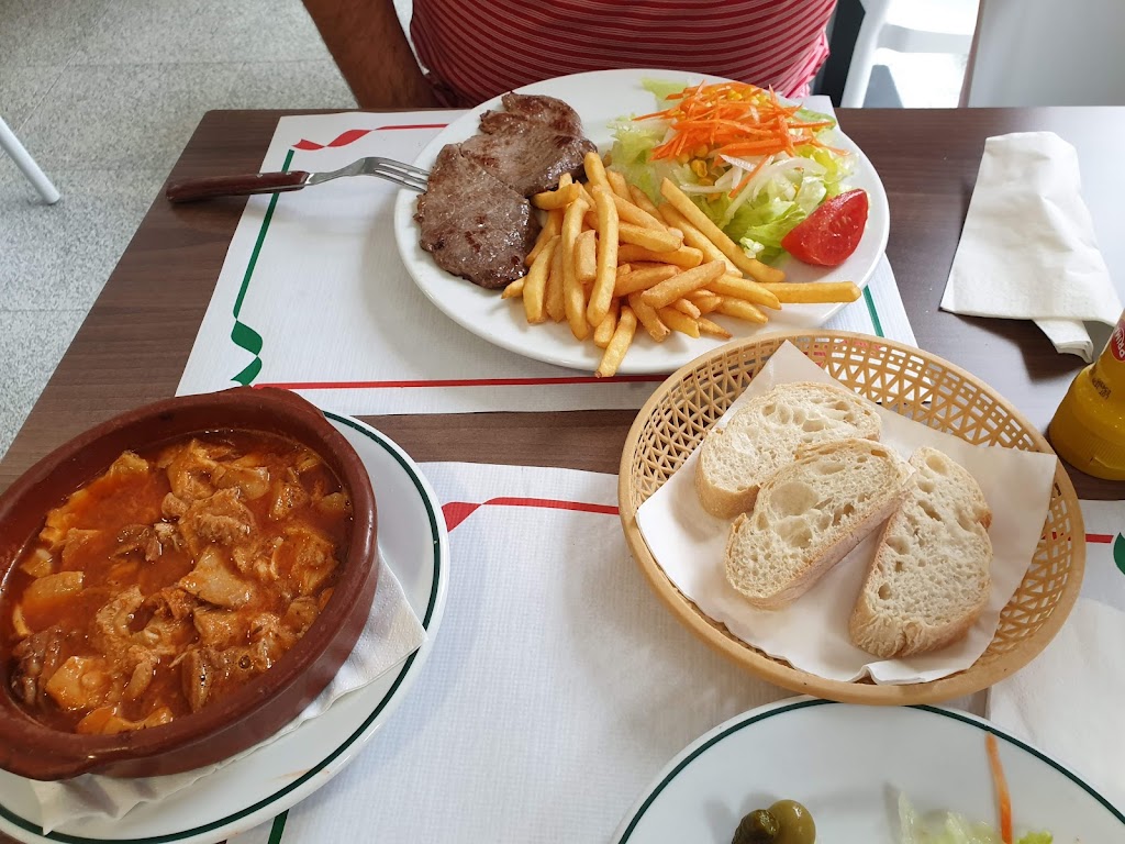 Bar Cancun — Comida y bebida