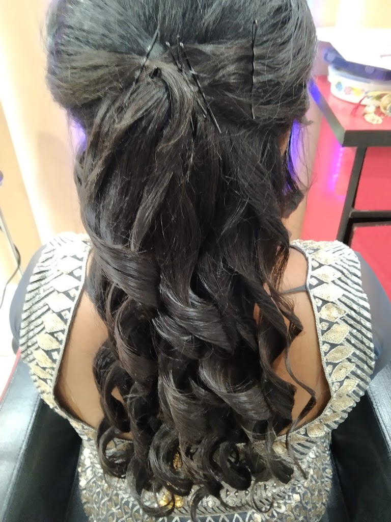 Freelancer Beauty Sirsa