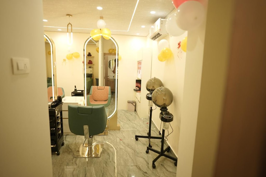 Studio11 Family Salon Chitradurga