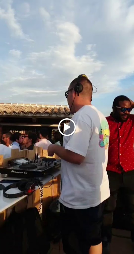 Bar Terraza Pablo Verano — Videos