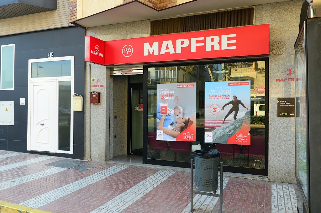 MAPFRE — Exterior