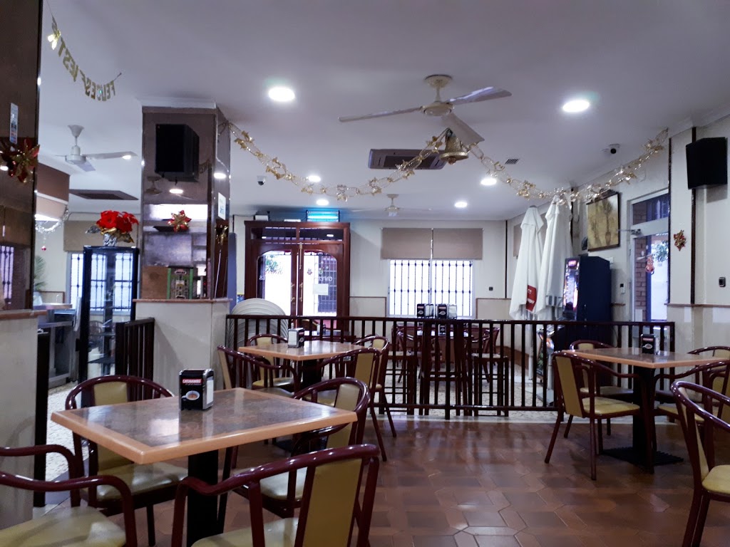 Las Nieves Cafe-bar — Ambiente
