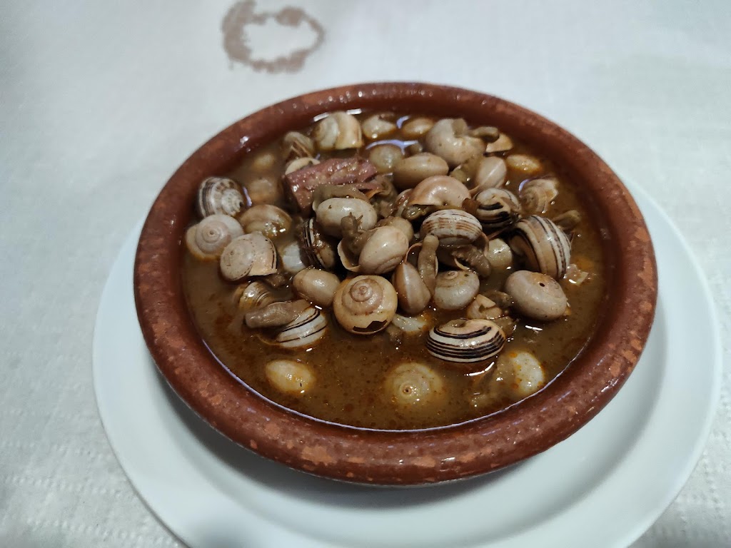 Marinalba Cafe Bar — Comida y bebida