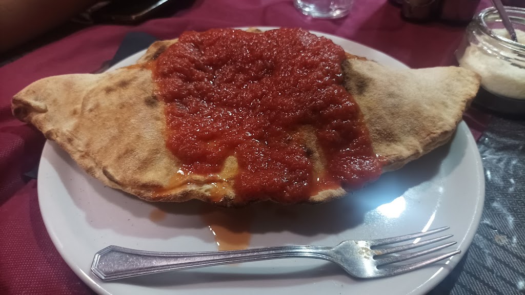 Restaurant la Bella Calabria — Calzone