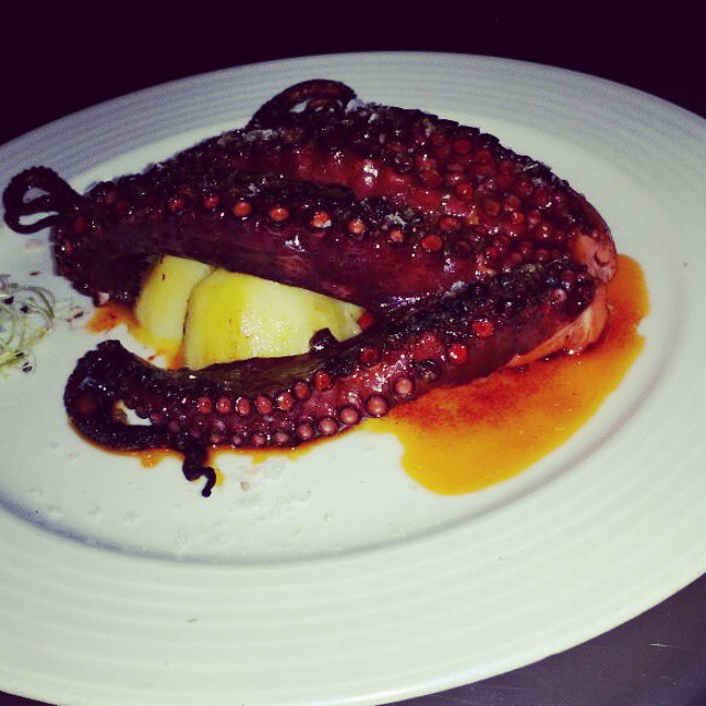 Restaurante La Cocina de Manuel — Comida y bebida