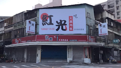 6454b66b67ba52f9364f7f9f 的照片