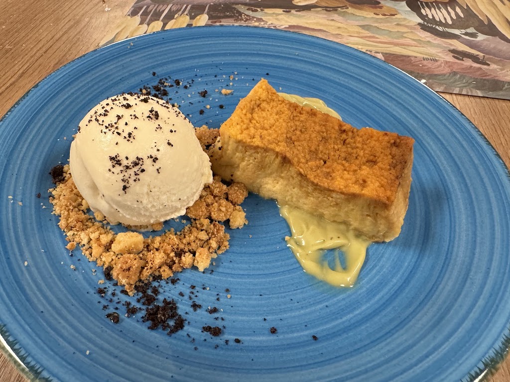 Jardins Blau Mar — Comida y bebida