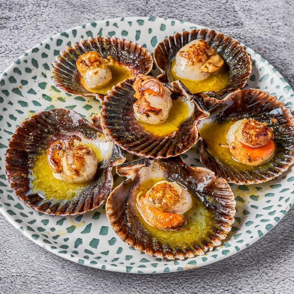 Restaurante Gallego Orecanto — Comida y bebida