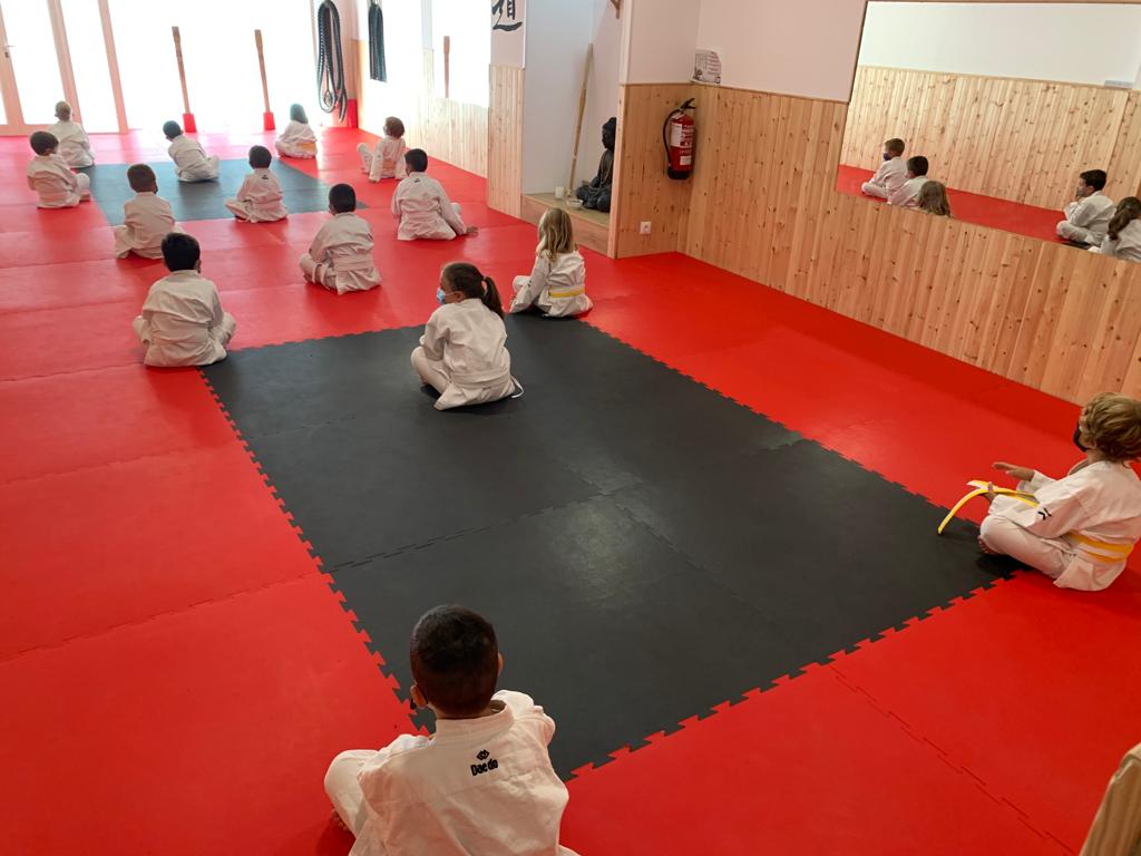 Kintsukuroi - Dojo Shotokan Karate-Do - Escuela de Karate e Iniciacion Jiu-Jitsu