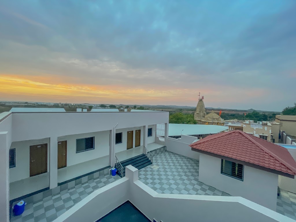 Stayguru Hotel The Grand Shiv