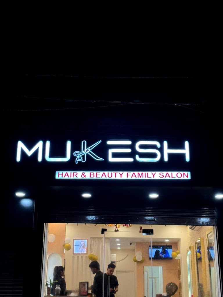 Mukesh Hair And Beauty Family Salon