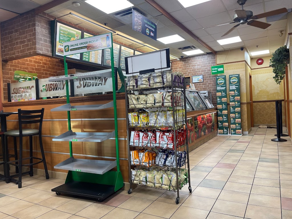 Subway in Maple-Ridge