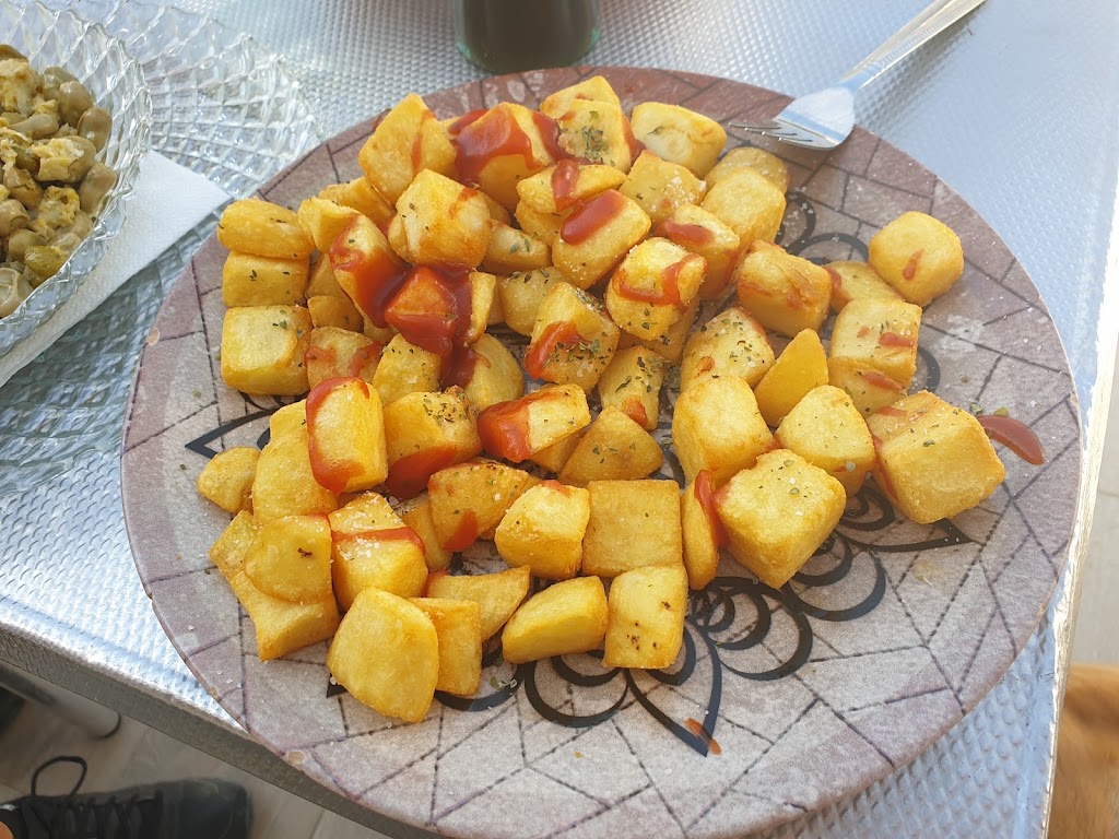 Bar JM — Comida y bebida