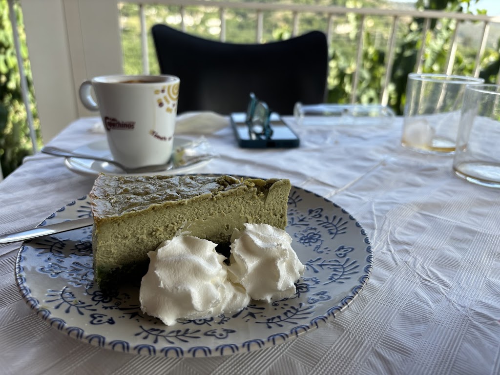 Meson Bar Piedra — Comida y bebida