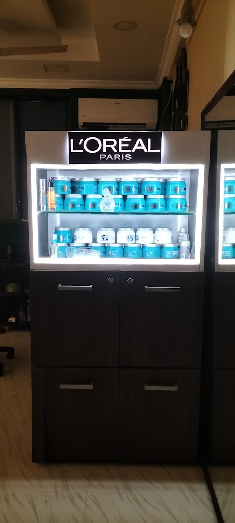 Excel Beauty Parlour