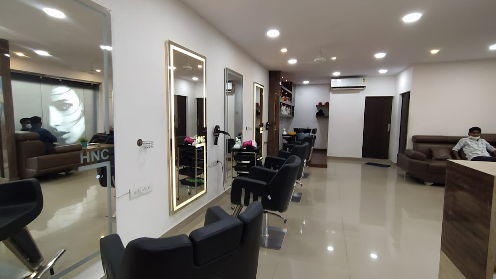 Hands N Czers Unisex Salon