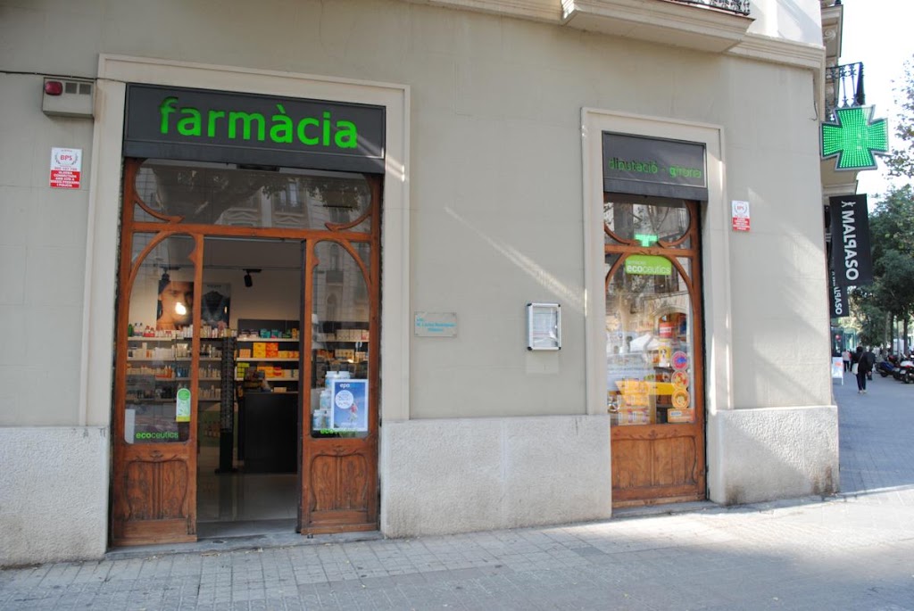 Farmacia Diputacio amb Girona — Del propietario