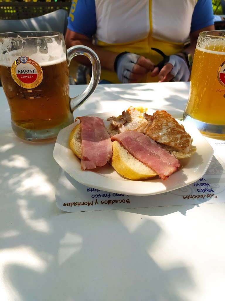 Cafe-Bar "Casa Cotes"