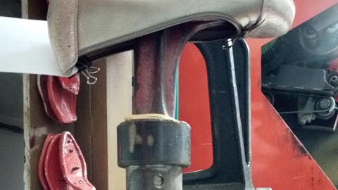 Tipi Tapa reparacion de calzado