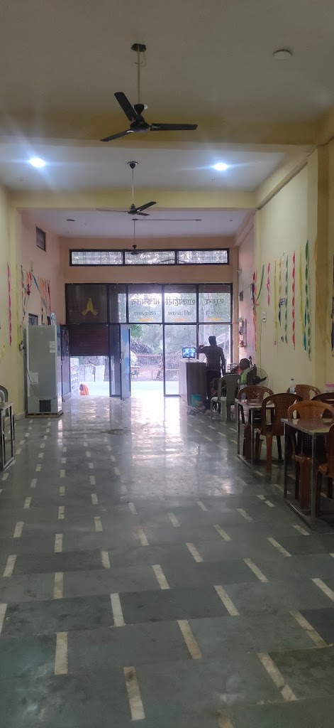 Om Sai Ram Restaurant And Guest House