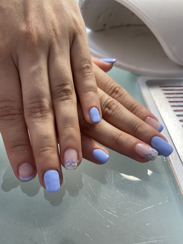 Yolanda Pastor — Manicura