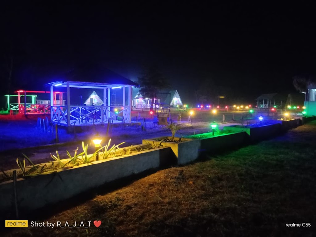 Wood Town Resort