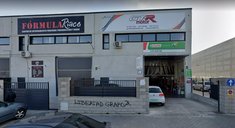 Castrol Service Gtr Motor Parla — Exterior