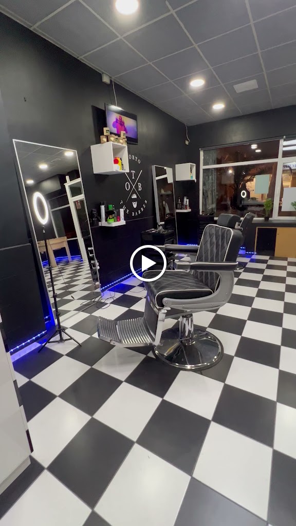 Oporto Hair Studio peluqueria Barberia — Interior