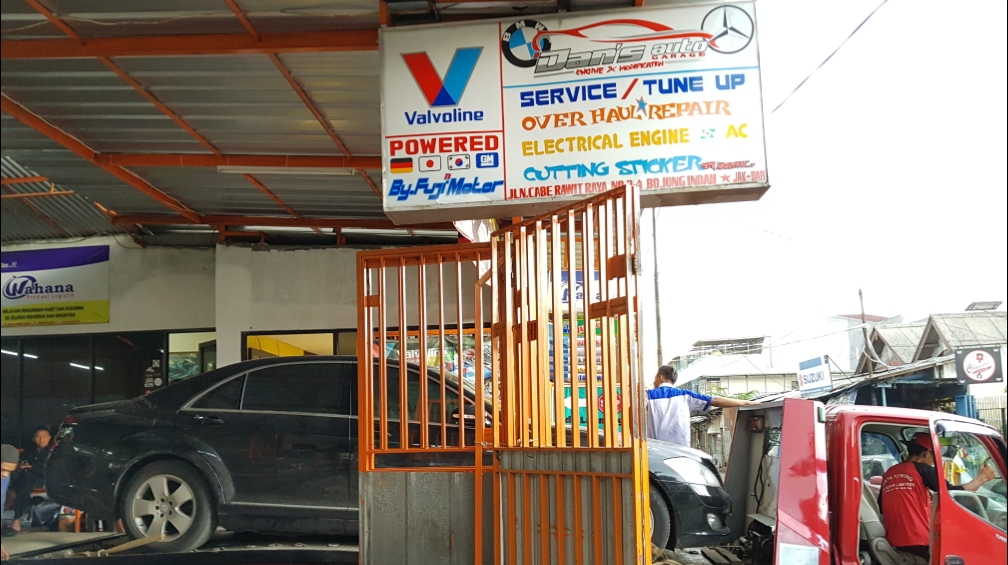Bengkel Mobil Dan's auto Garage