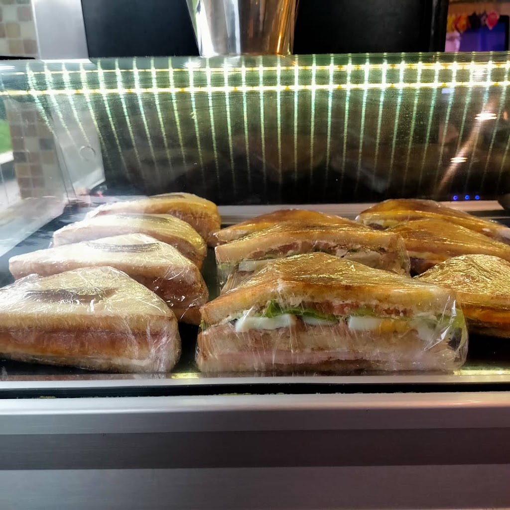 Bar Iker Romo — Del propietario