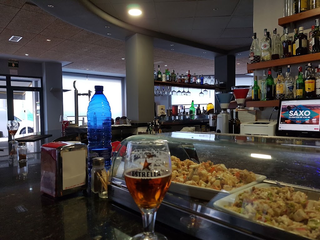 Restaurante EL RETORNO — Comida y bebida