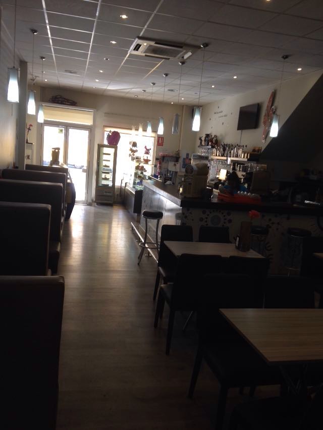 CAFETERIA BELIS — Ambiente