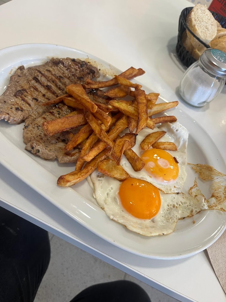Bar Andorra 2 — Comida y bebida