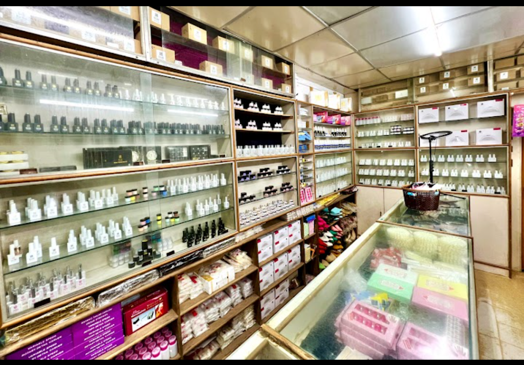 The Queen House Of Nails