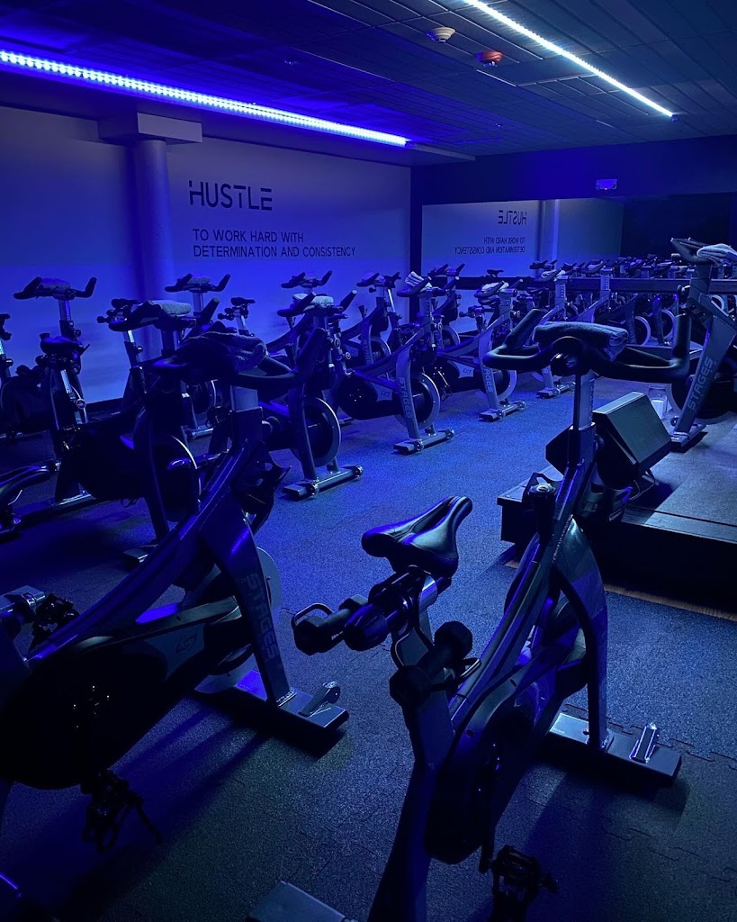 Hustle Cycle Studio
