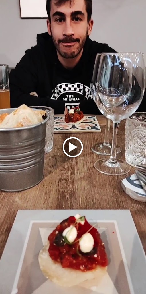 Restaurante Lubora — Videos