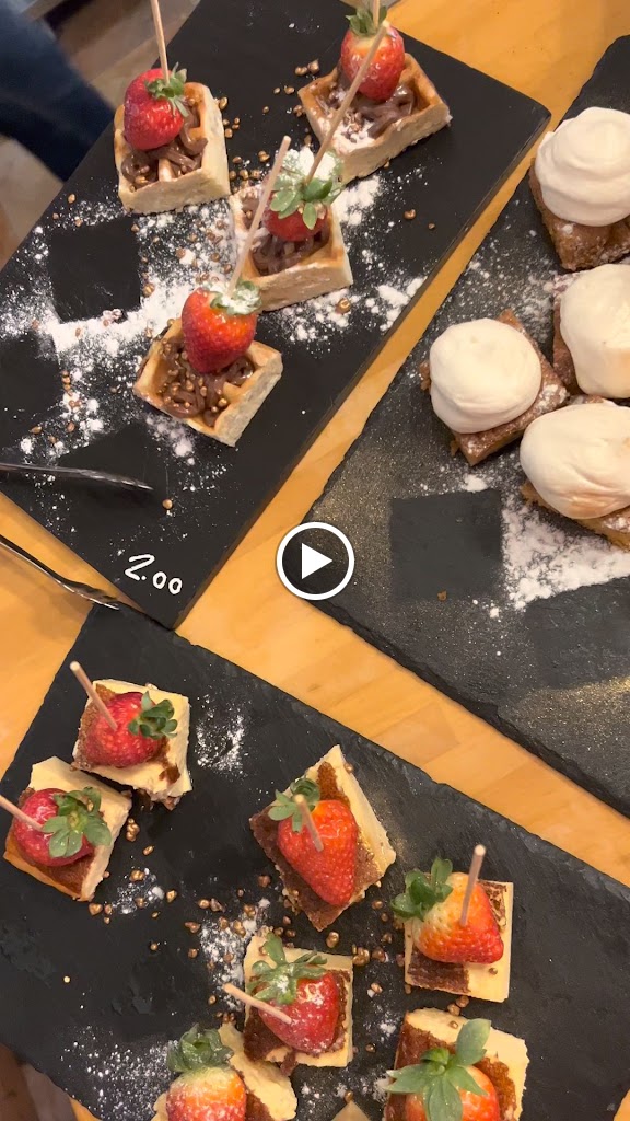 Raffaella Gastrobar — Videos