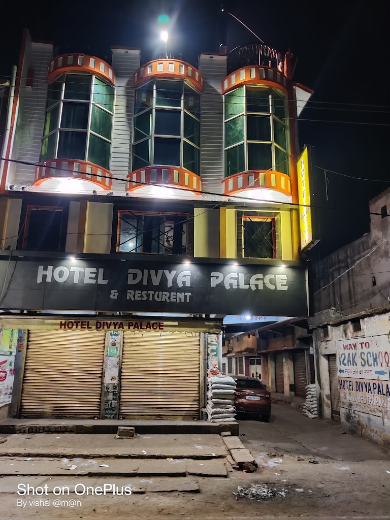Hotel Divya Palace
