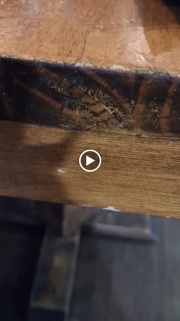 Mulligan's II Irish Bar — Videos