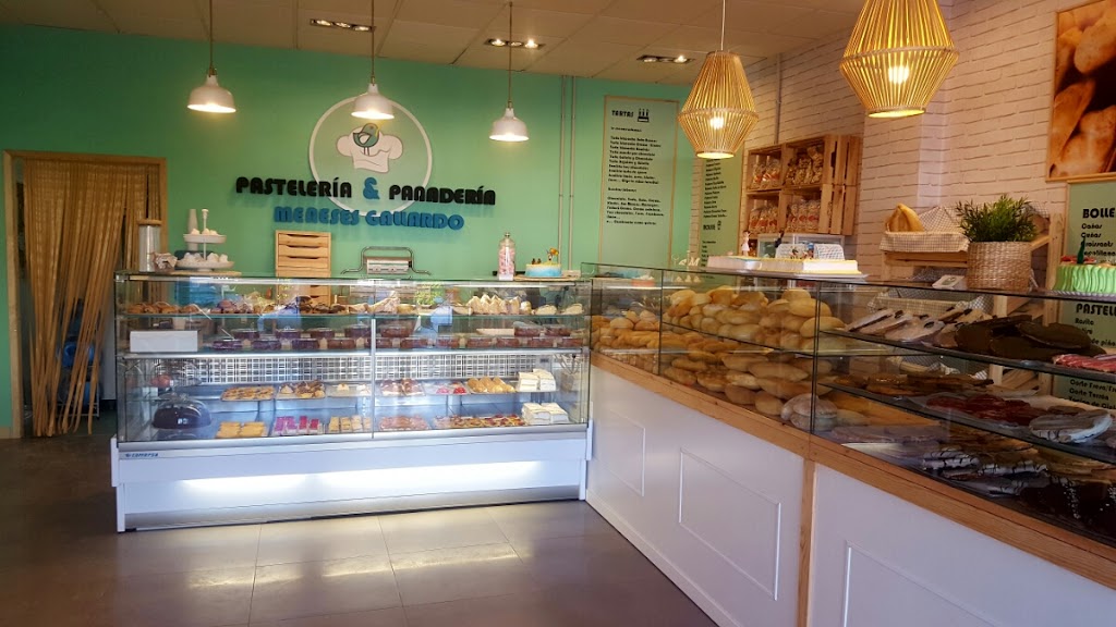 Pasteleria & Panaderia Meneses Gallardo