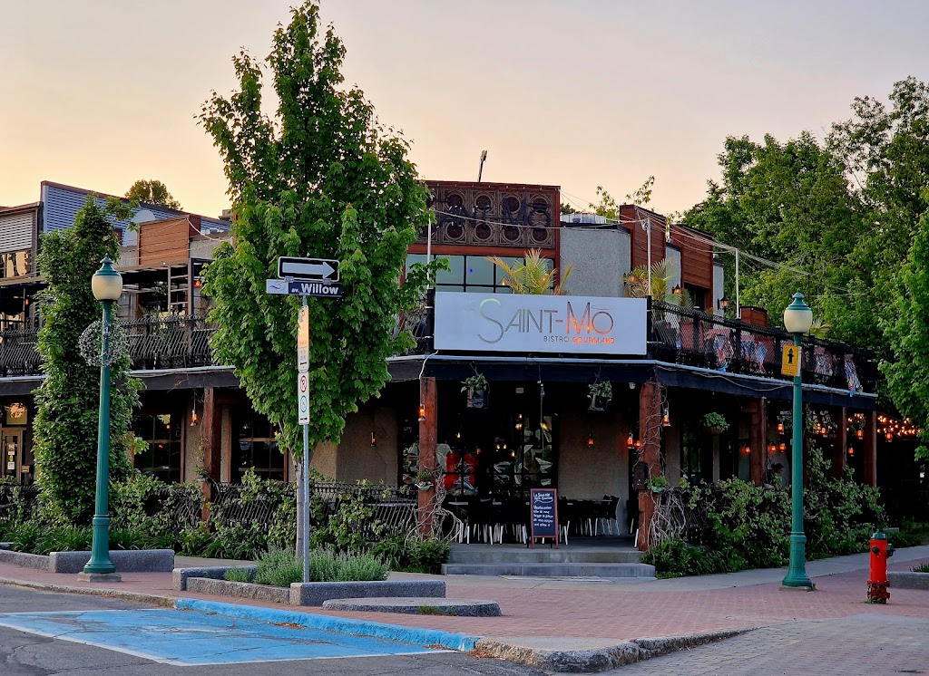 Le Saint-Mo Bistro Gourmand in Shawinigan