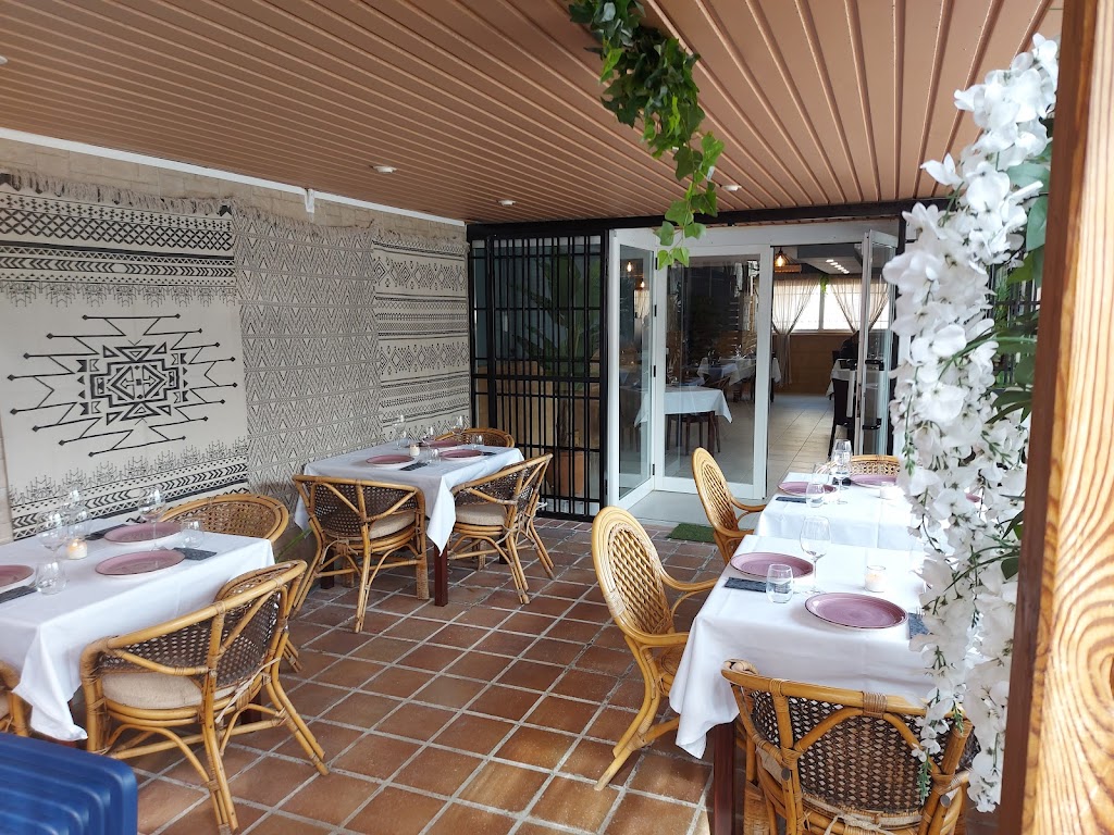 Nomada Tavernes Playa